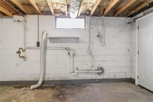 2366 Flint Rock Road, Stone Mountain, GA 30087