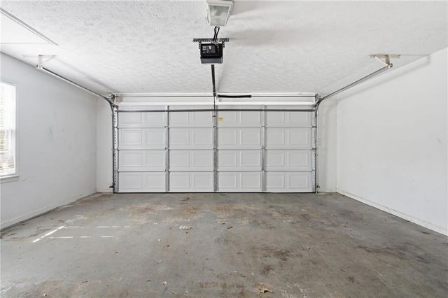 2366 Flint Rock Road, Stone Mountain, GA 30087