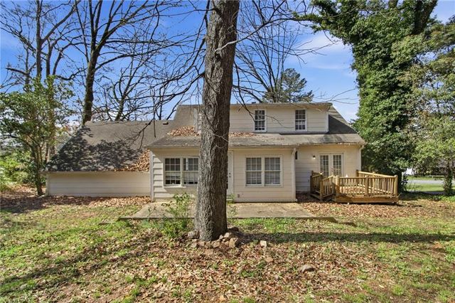 2366 Flint Rock Road, Stone Mountain, GA 30087