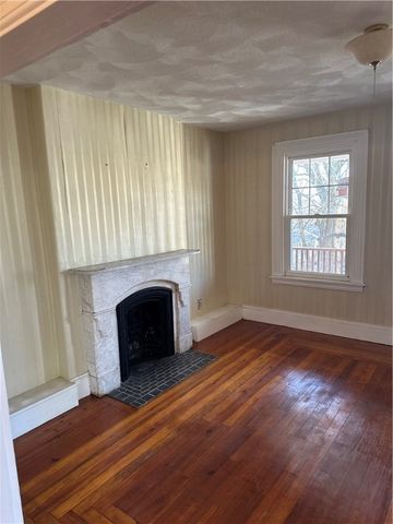 14 Waterview Ave Avenue, East Providence, RI 02915