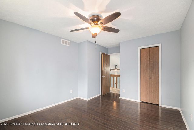 918 Timber Creek Drive 18, Grand Ledge, MI 48837