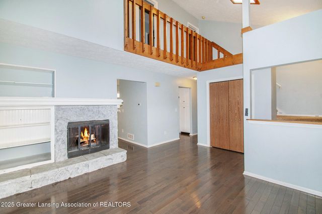 918 Timber Creek Drive 18, Grand Ledge, MI 48837