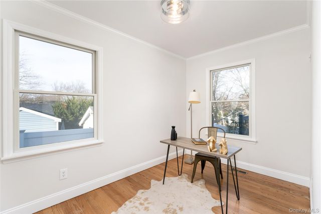 7 Atlantic Drive, Sound Beach, NY 11789