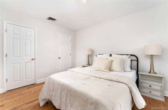 7 Atlantic Drive, Sound Beach, NY 11789