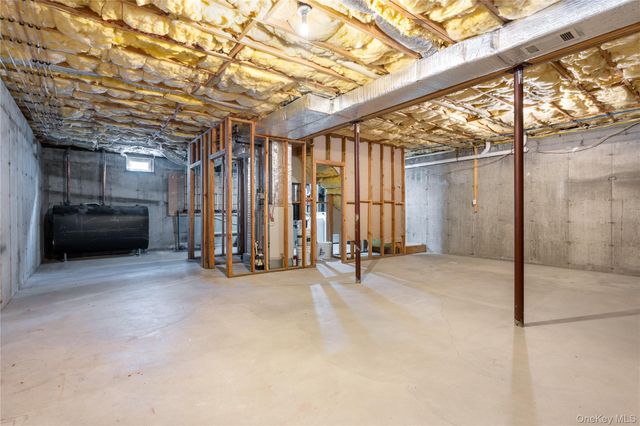 7 Atlantic Drive, Sound Beach, NY 11789