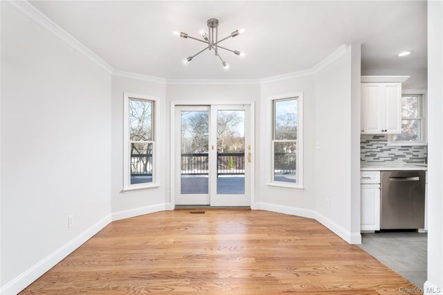 7 Atlantic Drive, Sound Beach, NY 11789