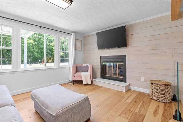 2013 Webster RD, Glade Hill, VA 24092