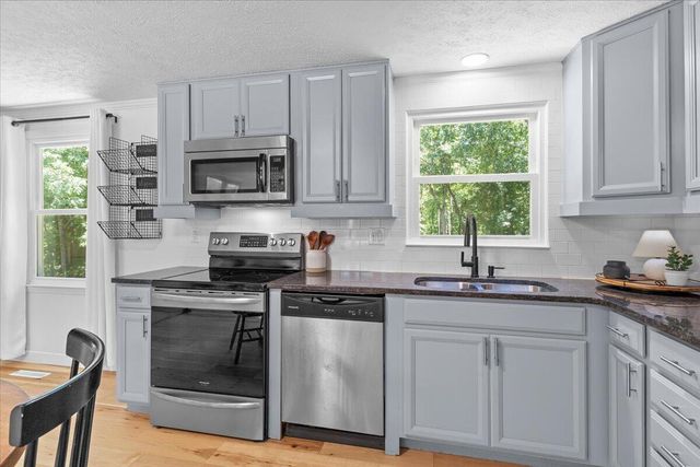 2013 Webster RD, Glade Hill, VA 24092