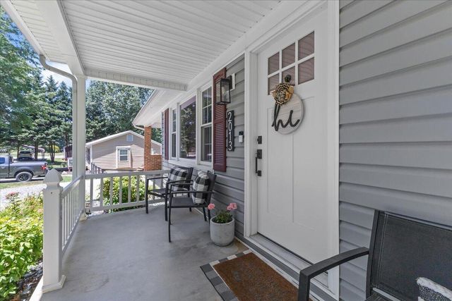 2013 Webster RD, Glade Hill, VA 24092