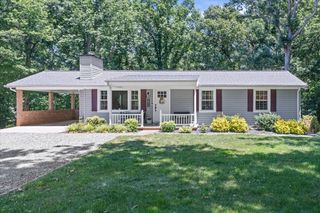 2013 Webster RD, Glade Hill, VA 24092