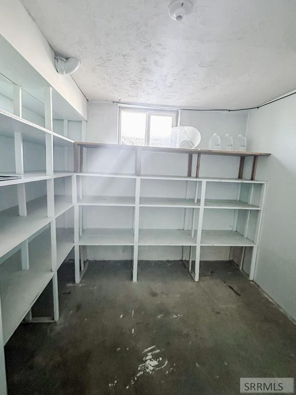 Image 15 of property listing at 350 Salem Avenue, Rexburg, ID 83440