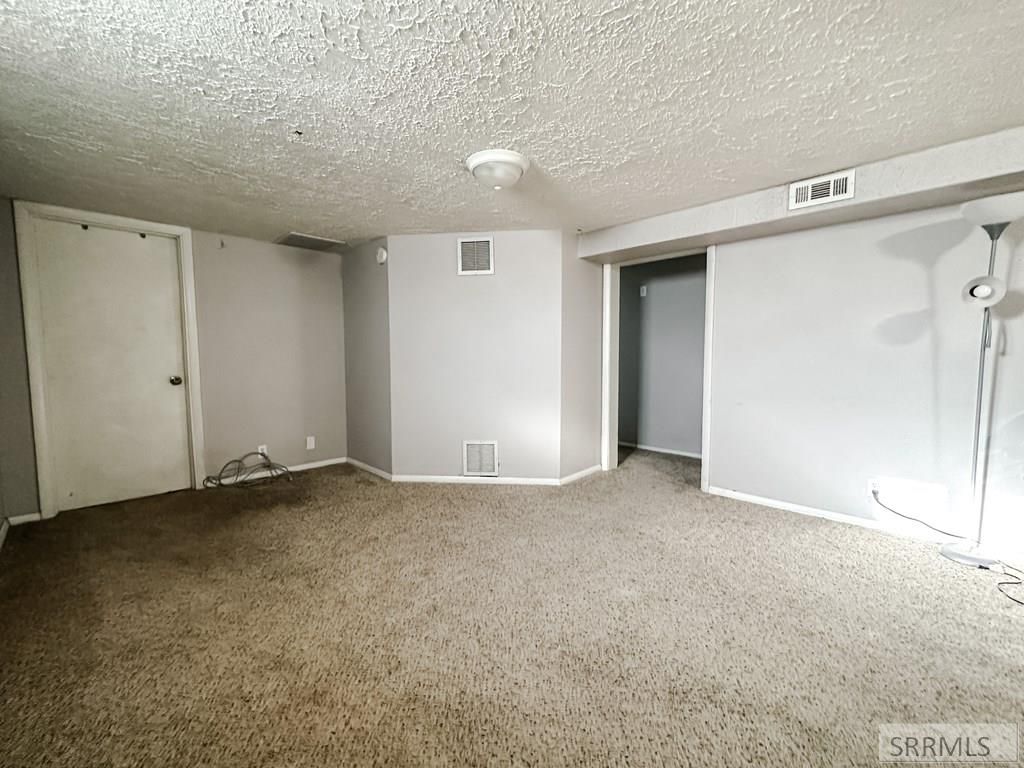 Image 18 of property listing at 350 Salem Avenue, Rexburg, ID 83440