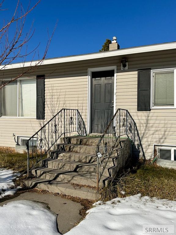 Image 3 of property listing at 350 Salem Avenue, Rexburg, ID 83440