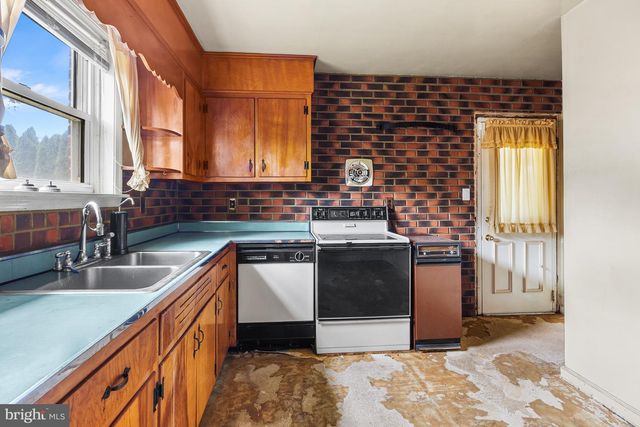 405 S LYNN DR, Wilmington, DE 19809