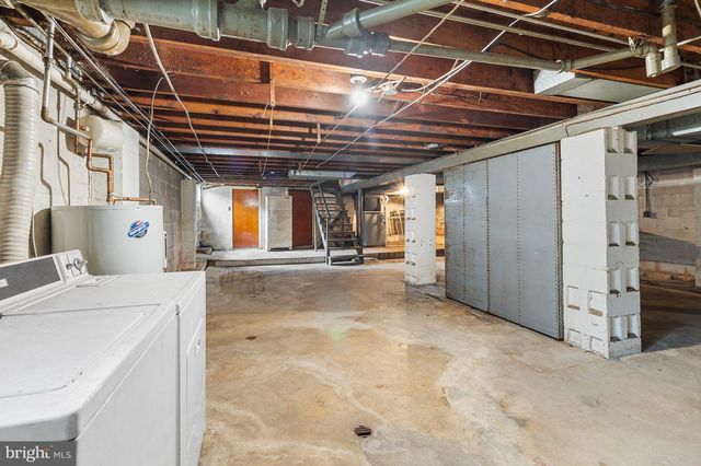 405 S LYNN DR, Wilmington, DE 19809