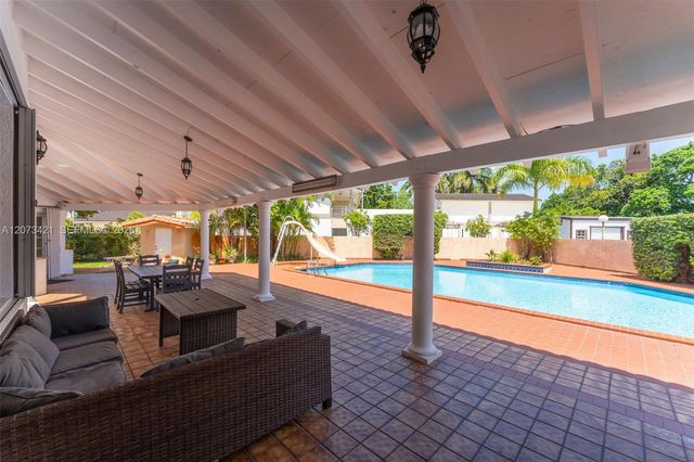 8390 SW 2nd Street, Miami, FL 33144