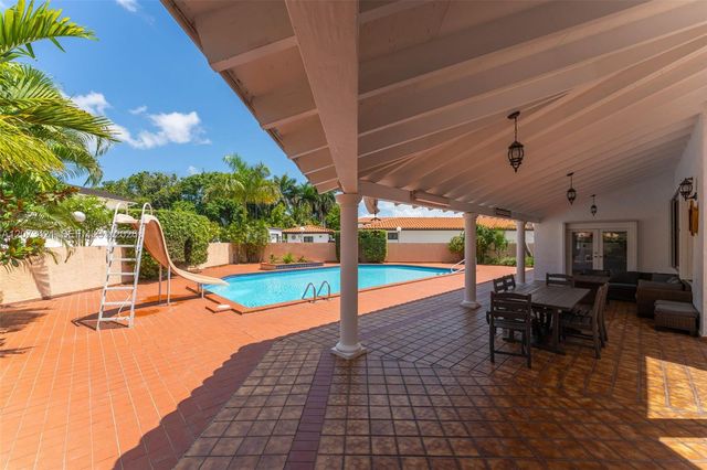 8390 SW 2nd Street, Miami, FL 33144