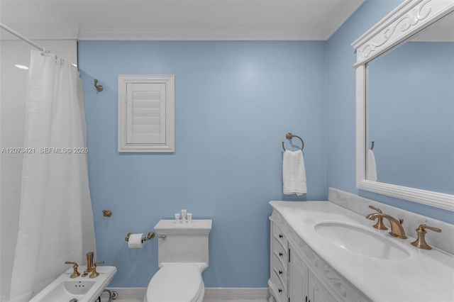 8390 SW 2nd Street, Miami, FL 33144