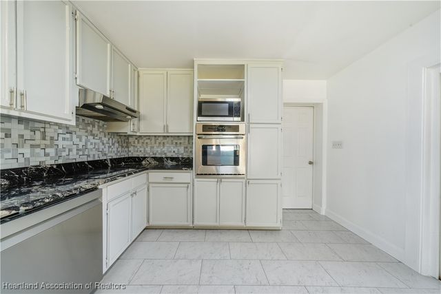 3510 Lakeview Drive, Sebring, FL 33870