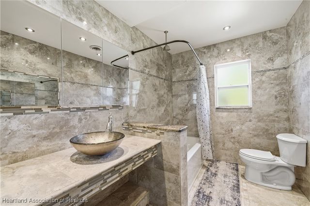 3510 Lakeview Drive, Sebring, FL 33870