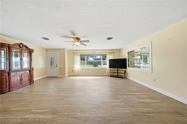 3510 Lakeview Drive, Sebring, FL 33870