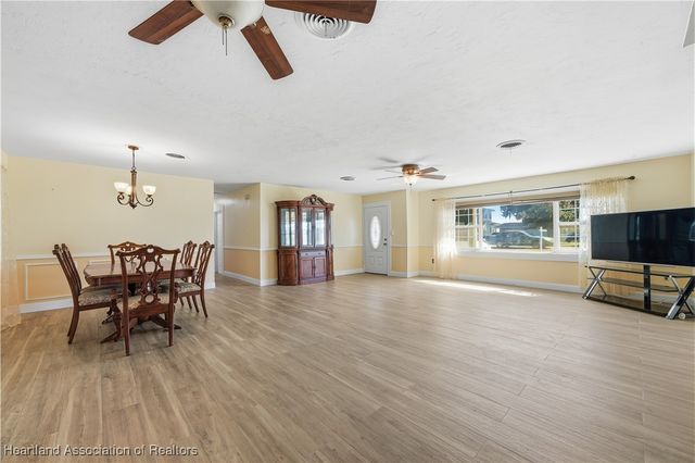 3510 Lakeview Drive, Sebring, FL 33870