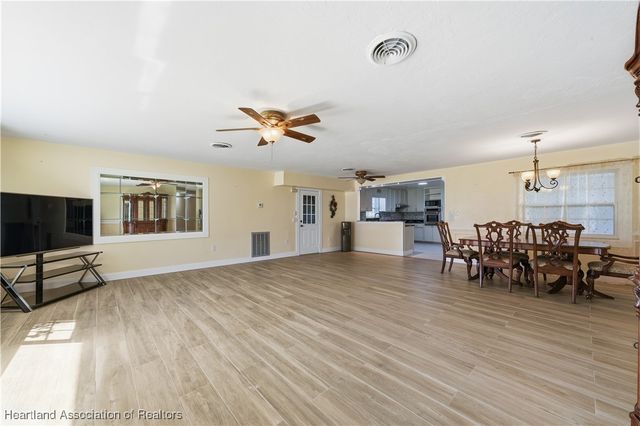 3510 Lakeview Drive, Sebring, FL 33870