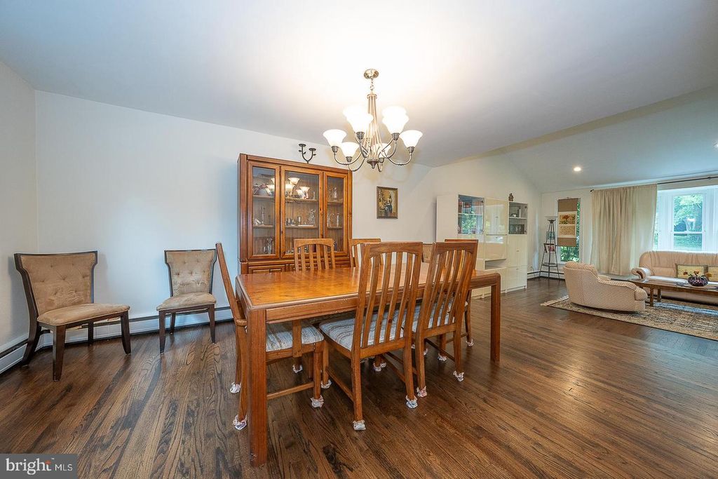 528 SPRAGUE RD, PENN VALLEY, PA 19072 — photo 5