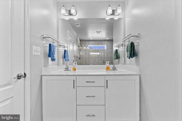 138 PHEASANT RIDGE RD, Hanover, PA 17331