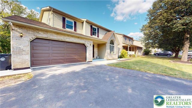 815 East Emmaus Avenue, Salisbury Twp, PA 18103