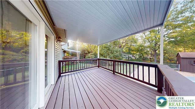 815 East Emmaus Avenue, Salisbury Twp, PA 18103