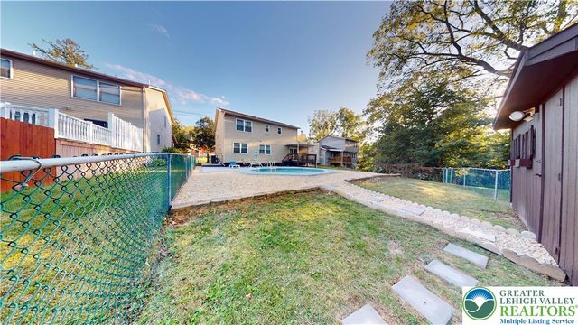 815 East Emmaus Avenue, Salisbury Twp, PA 18103