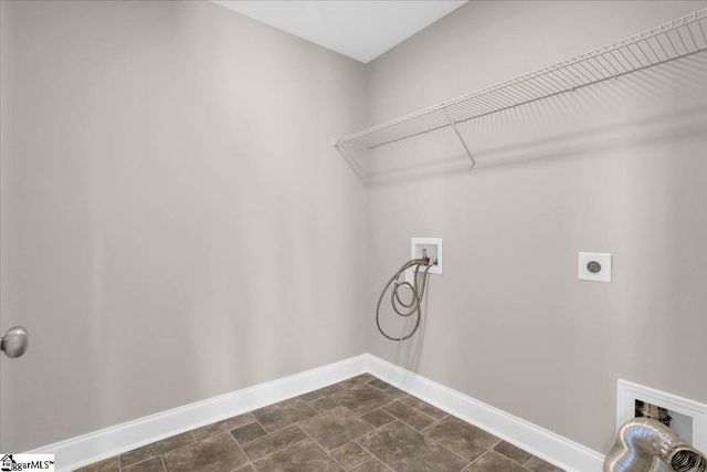 110 W 4th Avenue, Easley, SC 29640