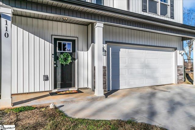 110 W 4th Avenue, Easley, SC 29640