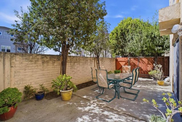 3950 Paul Terrace, Fremont, CA 94538