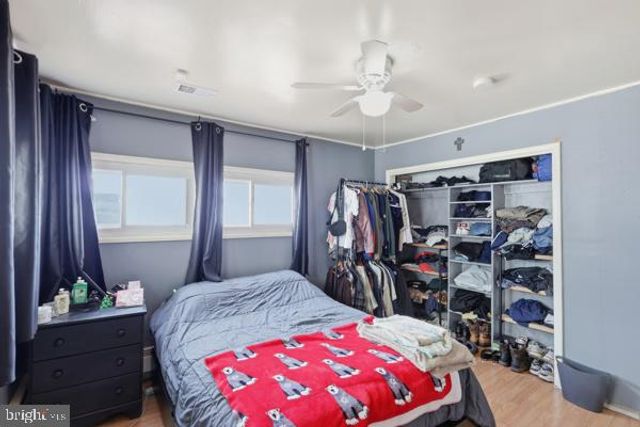 26 MYRTLE LN, Levittown, PA 19054