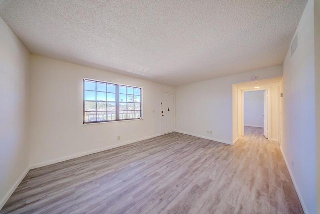 4720 Oak Terrace Drive, Greenacres, FL 33463
