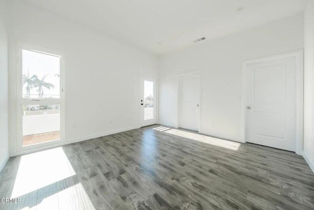 668 Keenan Avenue, Los Angeles, CA 90022