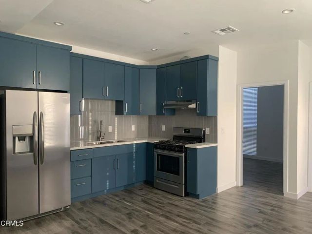 668 Keenan Avenue, Los Angeles, CA 90022