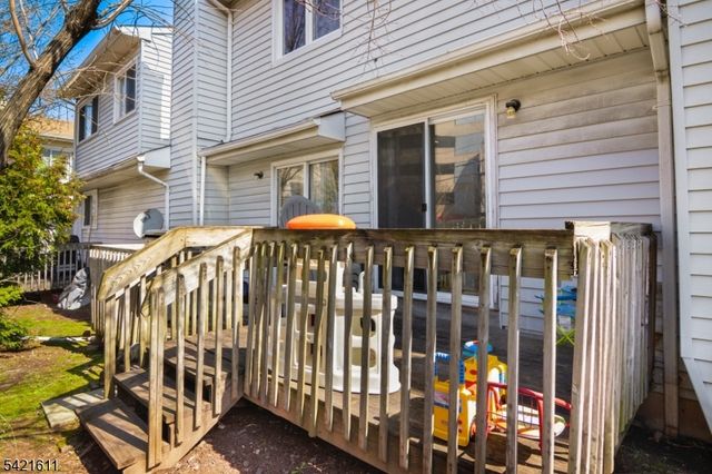 10 Neilson St H, New Brunswick City, NJ 08901