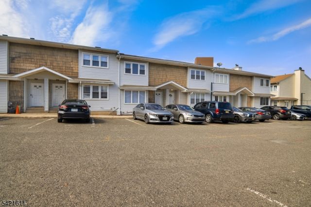 10 Neilson St H, New Brunswick City, NJ 08901