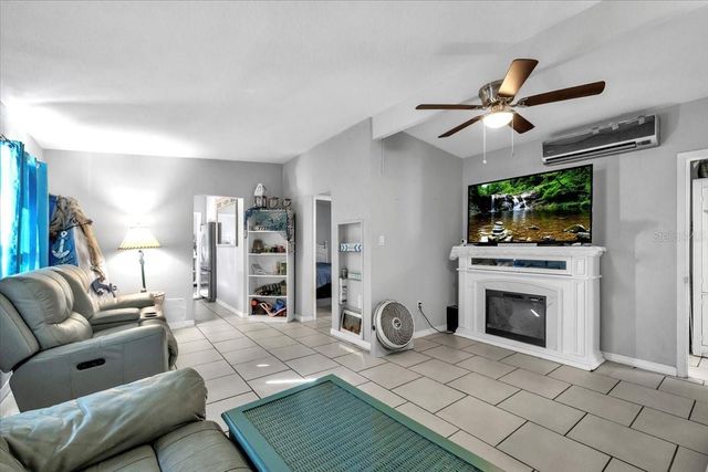 4015 CONWAY BOULEVARD, Port Charlotte, FL 33952