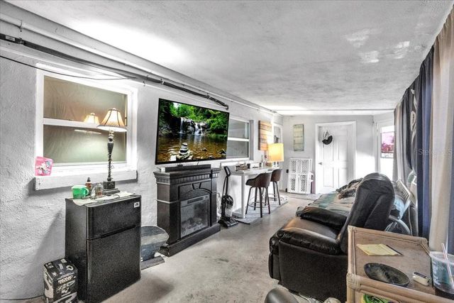 4015 CONWAY BOULEVARD, Port Charlotte, FL 33952