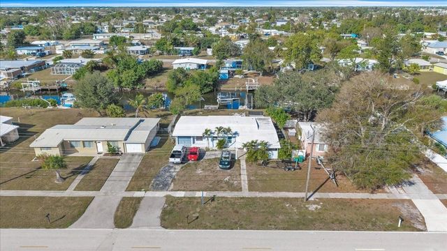 4015 CONWAY BOULEVARD, Port Charlotte, FL 33952