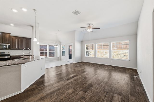 104 Cadyn Drive, Keene, TX 76059