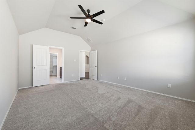 104 Cadyn Drive, Keene, TX 76059