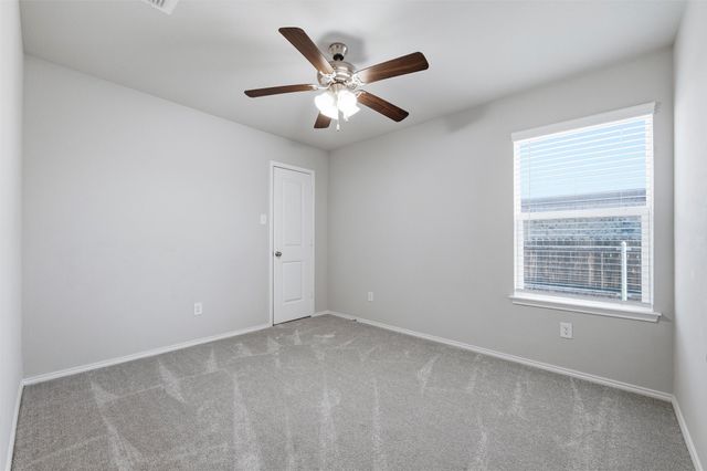 104 Cadyn Drive, Keene, TX 76059