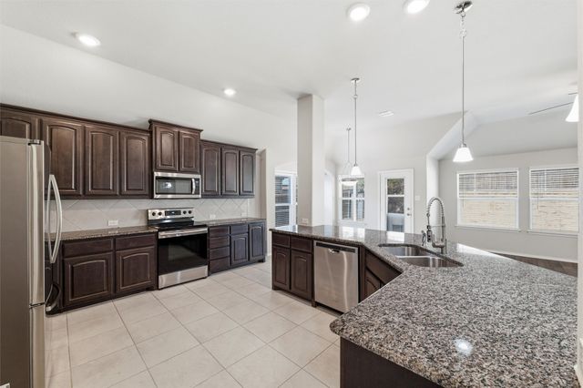 104 Cadyn Drive, Keene, TX 76059