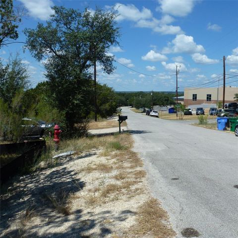 20203 Travis DR, Lago Vista, TX 78645