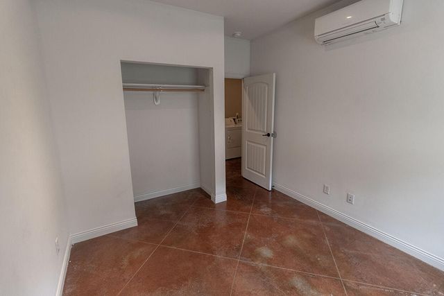 1413 PARIS RD 101, Columbia, MO 65201